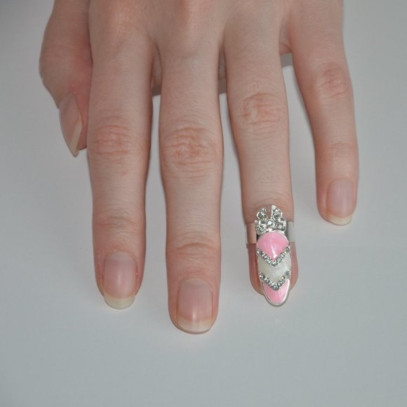 Fancy Fingernail Art Ring - Style #11 - Picture 3 of 10